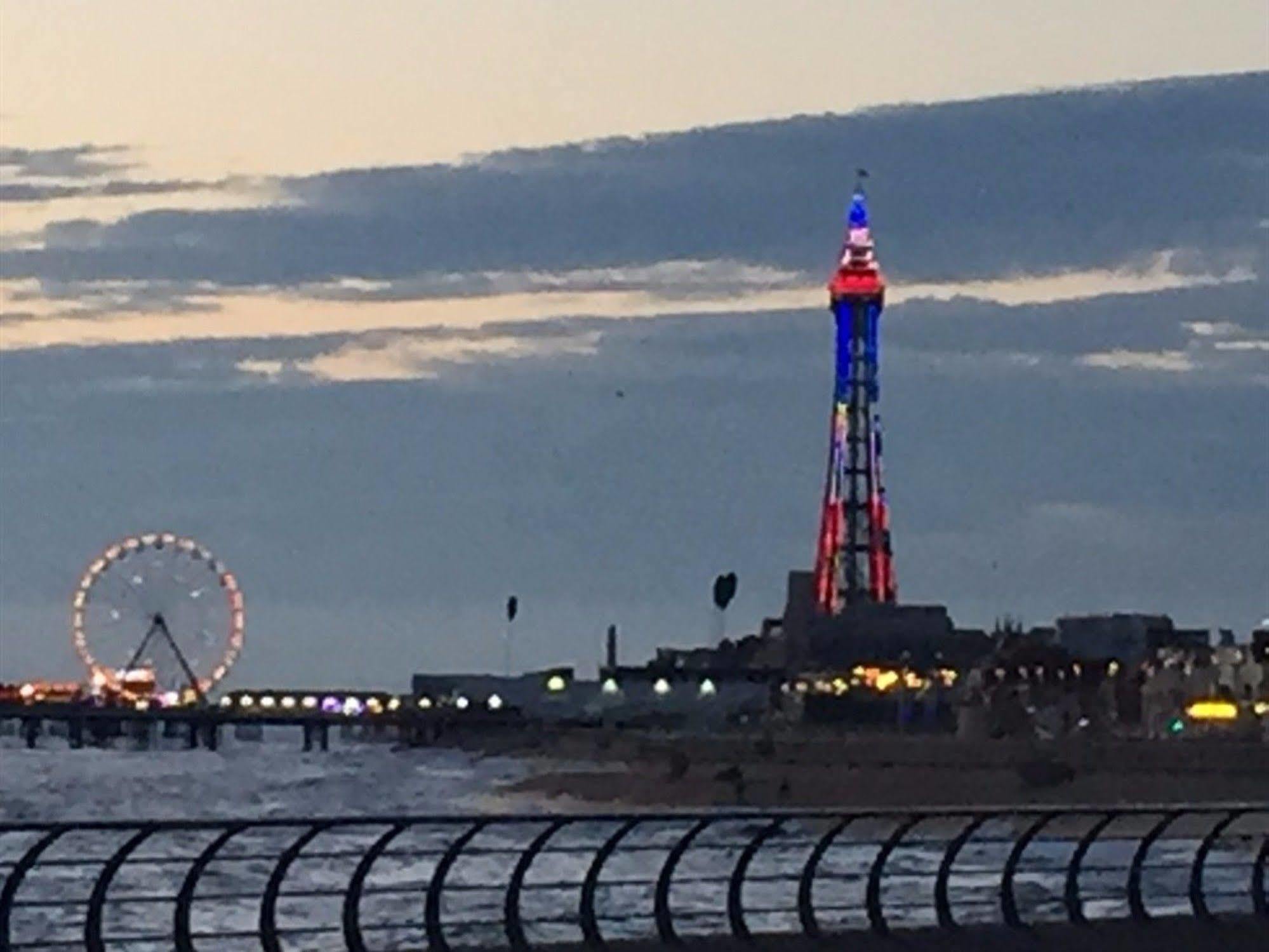 Sandford Promenade Blackpool Esterno foto